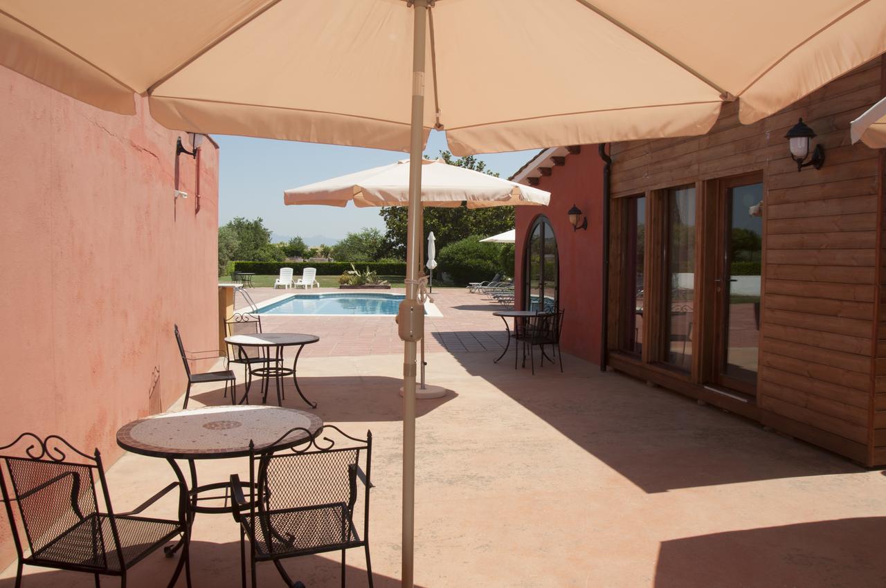 Hotel Rural Cal Ruget Vilobi Del Penedes Exterior foto